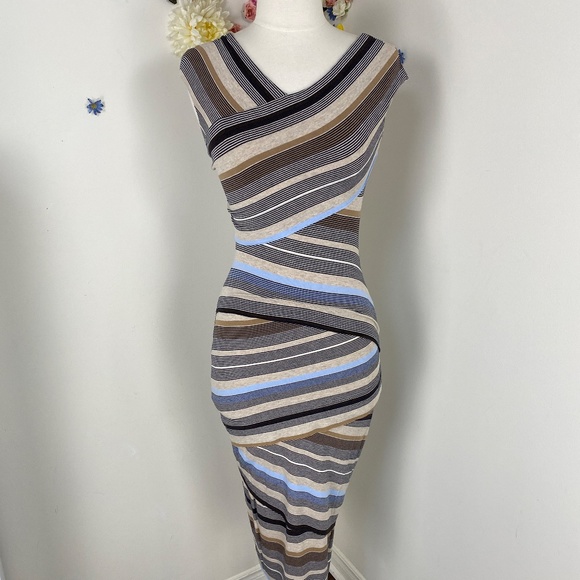 ANTHROPOLOGIE Body Con Bandage Striped Stretch Dress Size XS/Small - Picture 4 of 9